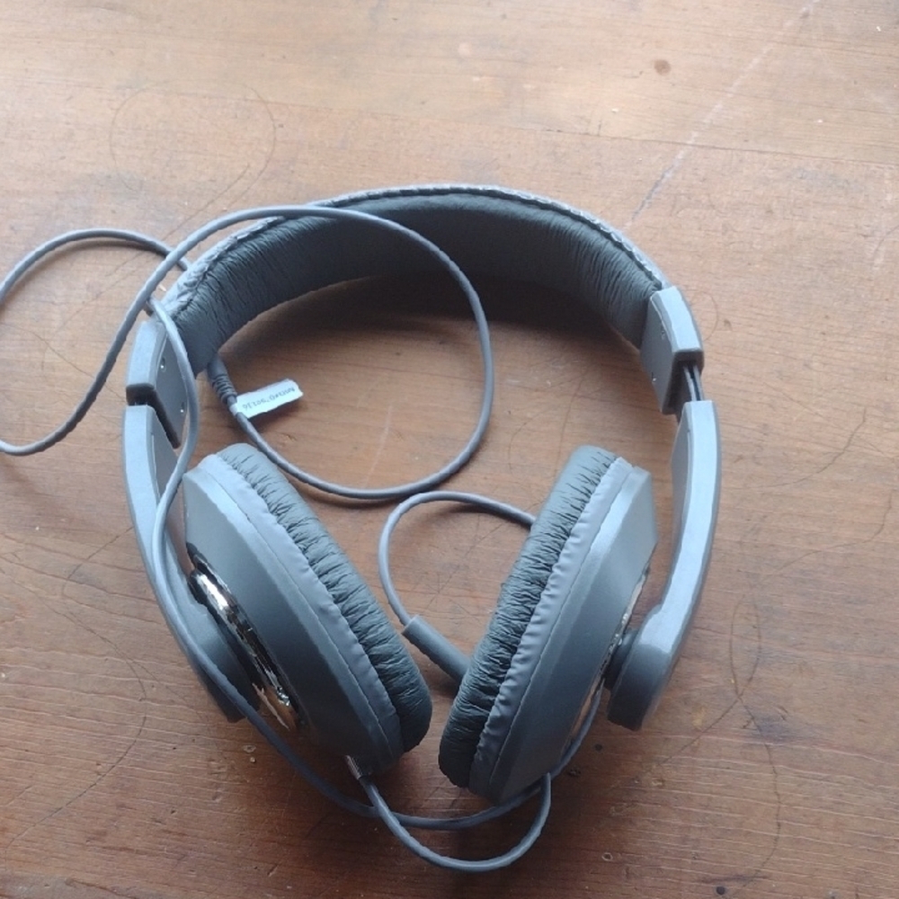 Gray Wired Headphones NWOT